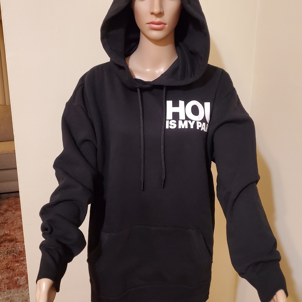 IVY PARK Black Hoodie with White Graphic